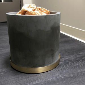 Moda Cement Planter LG